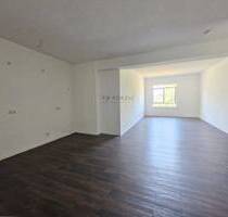 Großzügige helle 3- Raum-Wohnung - Ribnitz-Damgarten