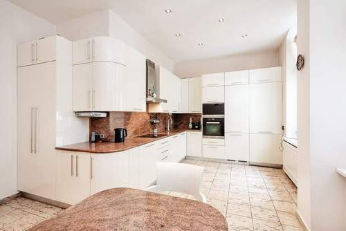 Küche - Etagenwohnung mit 206,30 m&sup2; in Berlin zum Kaufen