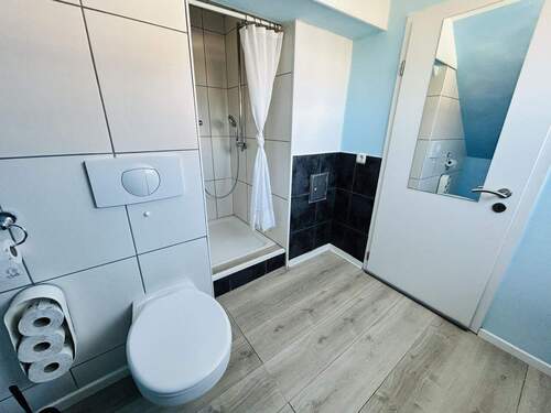 Bad im Dachgeschoss - 