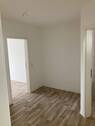 Flur - 2 Zimmer Etagenwohnung in Neubrandenburg