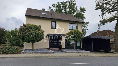 Bild 1 - ***Mehrfamilienhaus mit Baugrundstück - Abschlussorientierte Verkaufsbereitschaft***