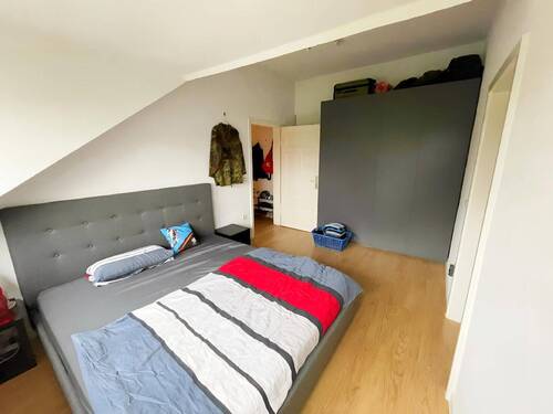 Schlafzimmer Dachgeschoss - 