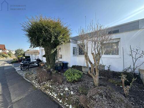 Hausansicht - 5 Zimmer Reihenmittelhaus zum Kaufen in Bad Hersfeld