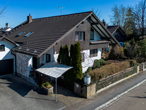 Aussenaufnahme - 135?m² helle und vielseitige Gewerbefläche in Rain - ideal für Praxis oder Büro