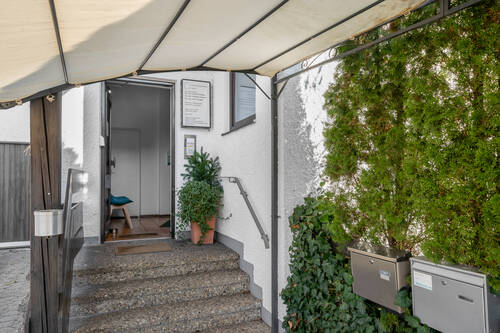 Eingangsbereich - 5 Zimmer Büro in Rain