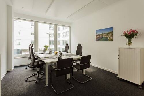 Coworking Desk - Büro mit 21,00 m&sup2; in Berlin zur Miete