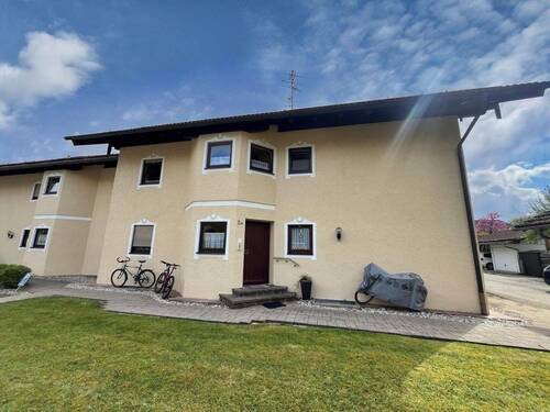 Außenansicht - 2 Zimmer Etagenwohnung zum Kaufen in Freilassing