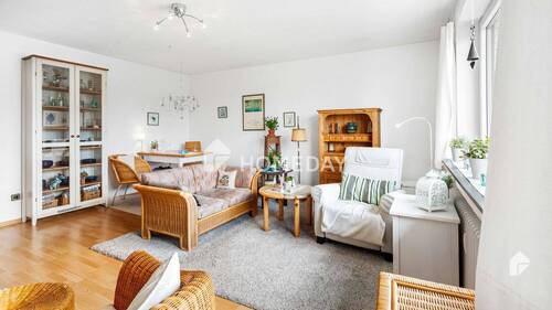 1. OG Wohnzimmer 2 - 