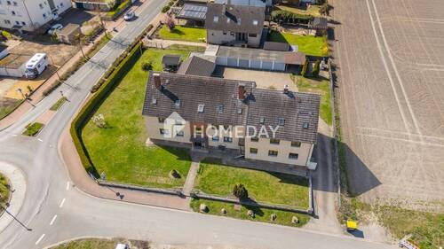 Außenansicht Drohne 3 - 1 Zimmer Mehrfamilienhaus, Wohnhaus in Sehnde