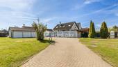 Garage - 