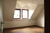 Großes Schlafzimmer - 3 Zimmer Etagenwohnung zur Miete in Neumarkt i.d.OPf.