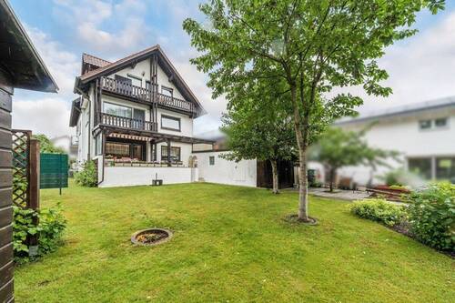 Rückansicht - 1 Zimmer Mehrfamilienhaus, Wohnhaus in Freising