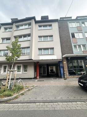 Hausansicht - Halle zur Miete in Düsseldorf