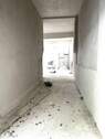 Einfahrt in die Halle - 