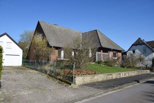 Suedwest.jpg - 5 Zimmer Einfamilienhaus in Enger