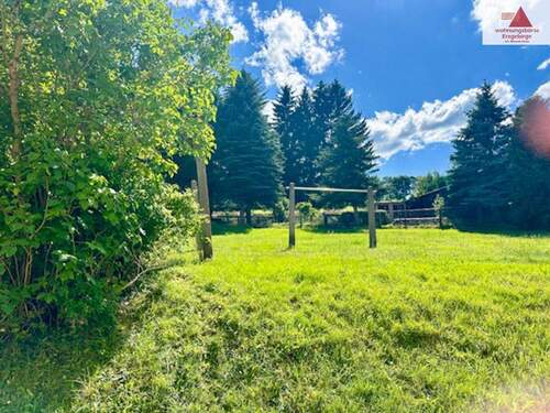 Garten - 3 Zimmer Etagenwohnung zur Miete in Schlettau