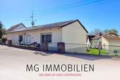 Titelbild - MG - Bungalow am Feldrand mit Doppelgarage, Garten und Waldgrundstück