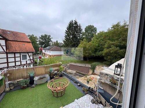 Ausblick über Terrasse - Mehrfamilienhaus, Wohnhaus mit 500,00 m&sup2; in Homberg zum Kaufen