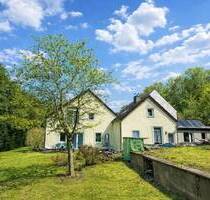 1-2-Familienhaus mit 2 Ferienwohnungen und großem Garten! Wenige Nachbarn inklusive! - Bahretal Nentmannsdorf