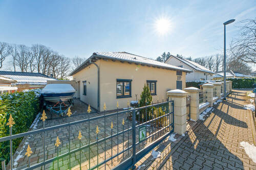 Hausansicht - 5 Zimmer Einfamilienhaus zum Kaufen in Pforzheim / Sonnenberg