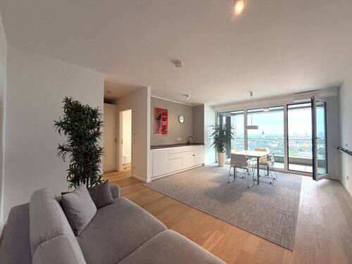 Titelbild - Elegante Zwei-Zimmer-Wohnung mit großer Loggia und Panoramablick