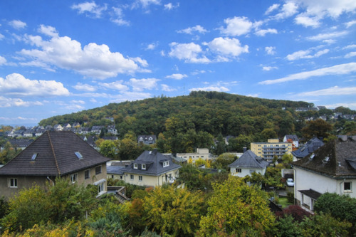 Aussicht - Renovierungsbedürftige DHH - ruhige Aussichtslage - BES. DO, 19.3.26