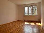 Wohnzimmer - 3 Zimmer Etagenwohnung zur Miete in Lutherstadt Wittenberg