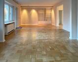 Zimmer 1-Zimmer 2 - 4 Zimmer Etagenwohnung zum Kaufen in Berlin