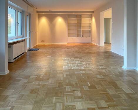 Zimmer 1-Zimmer 2 - 4 Zimmer Etagenwohnung zum Kaufen in Berlin