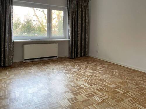 Zimmer 3 - 