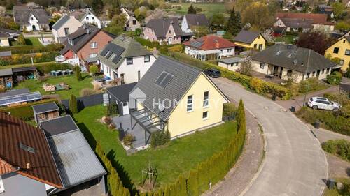 Außenansicht Drohne 3 - 4 Zimmer Einfamilienhaus in Lübstorf