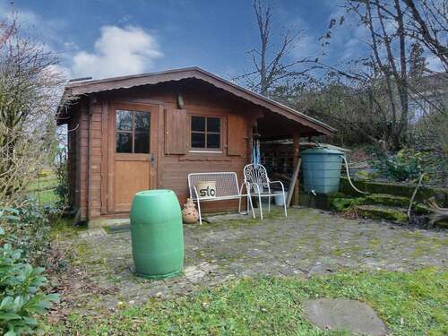 Blockhaus - Mehrfamilienhaus, Wohnhaus mit 165,60 m&sup2; in Neckarbischofsheim zum Kaufen