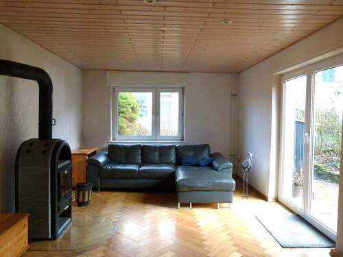 Kaminecke mit Zugang zur Terrasse - 