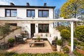 Terrasse möbliert - 5 Zimmer Reihenendhaus in Sindelfingen