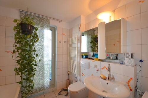 Badezimmer OG.JPG - 