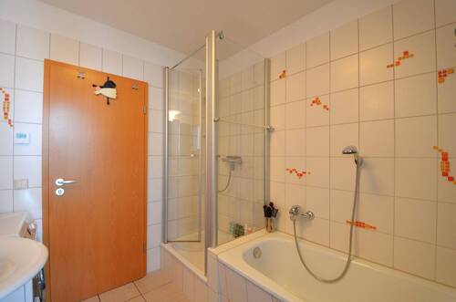 Badezimmer OG .JPG - 