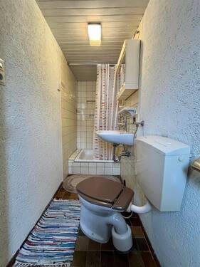 E2 OG WC - 