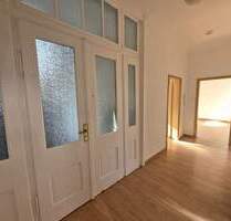 Besichtigung bitte telefonisch abstimmen - Geräumige 4 Raum-Wohnung im 2.OG sucht neuen Mieter - Gotha