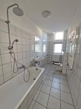 20260226_102855.jpg - 4 Zimmer Etagenwohnung zur Miete in Gotha