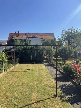 Bild 1 - Doppelhaushälfte in exponierter Lage