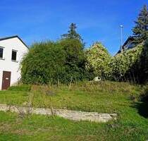 Erfurt - beliebter Ortsteil Rhoda: Großzügiges Baugrundstück für eine besonderes Zuhause. Unverbaubare Aussicht..