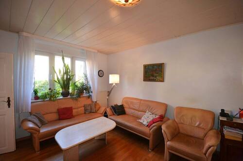 Wohnzimmer - 6 Zimmer Reihenendhaus zum Kaufen in Berlin