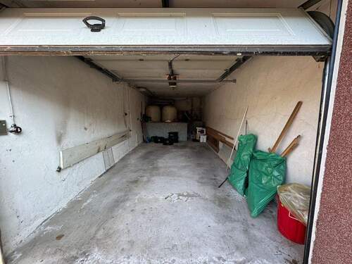 Garage.jpg - 