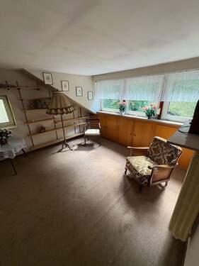 Schlafzimmer DG (2).JPG - 