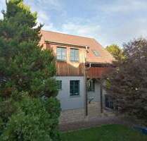 Freihstehendes Einfamilienhaus mit seperater EinliegerwohnungBüro ErfurtWeimar - Grammetal OT Hayn