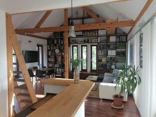 Nebenhaus Wohnbereich - 