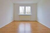 Zimmer - 2 Zimmer Etagenwohnung zum Kaufen in Bremen