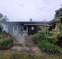 Familienfreundlicher Bungalow mit Terrasse und Garage in Nürnberg-Langwasser