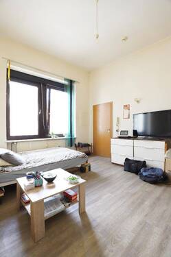 Bild 2 - 1 Zimmer Etagenwohnung zur Miete in Trier