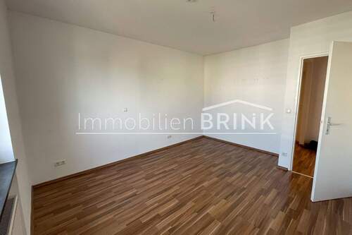 Geräumiges Schlafzimmer - 